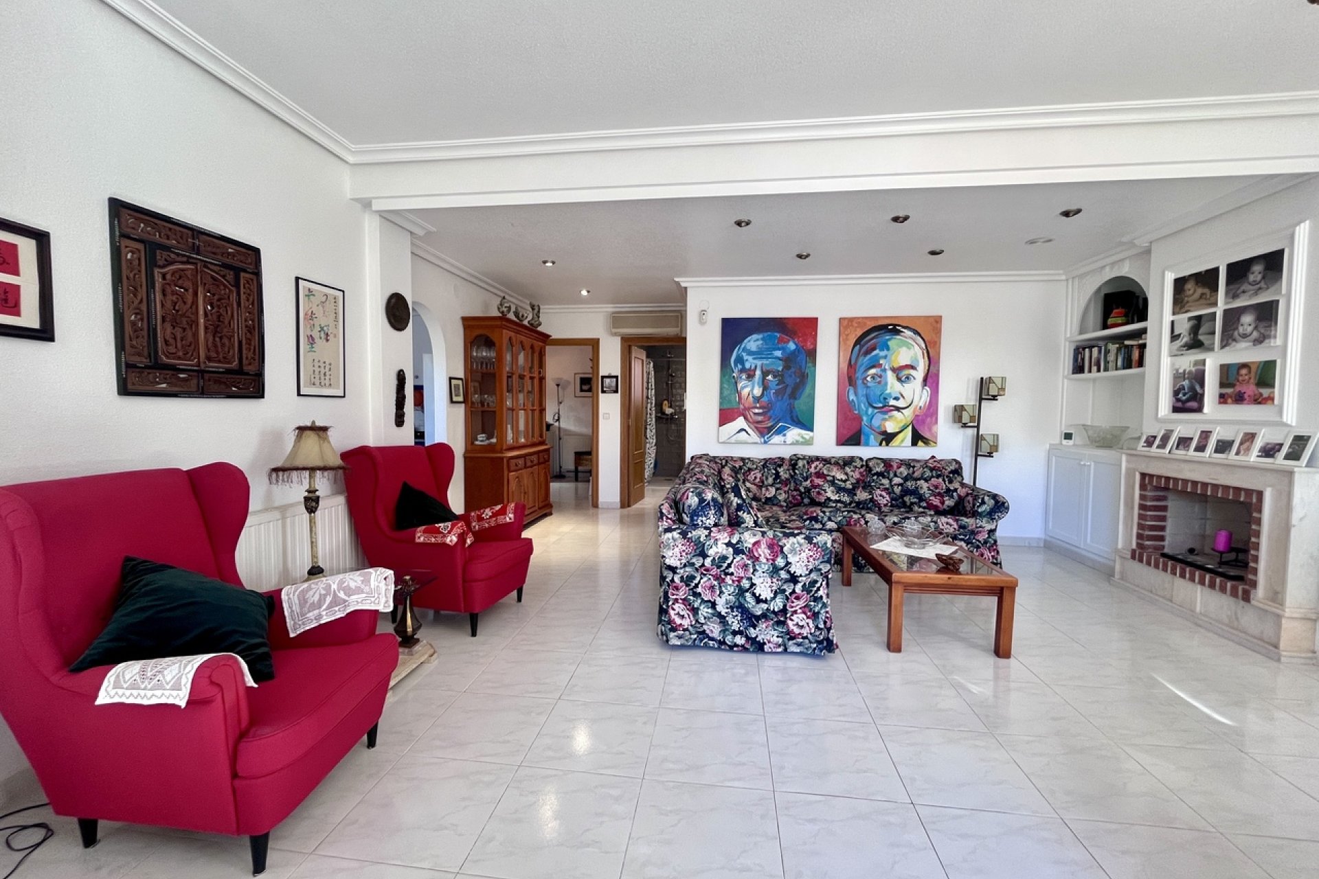 Revente - Villa -
La Zenia - Costa Blanca