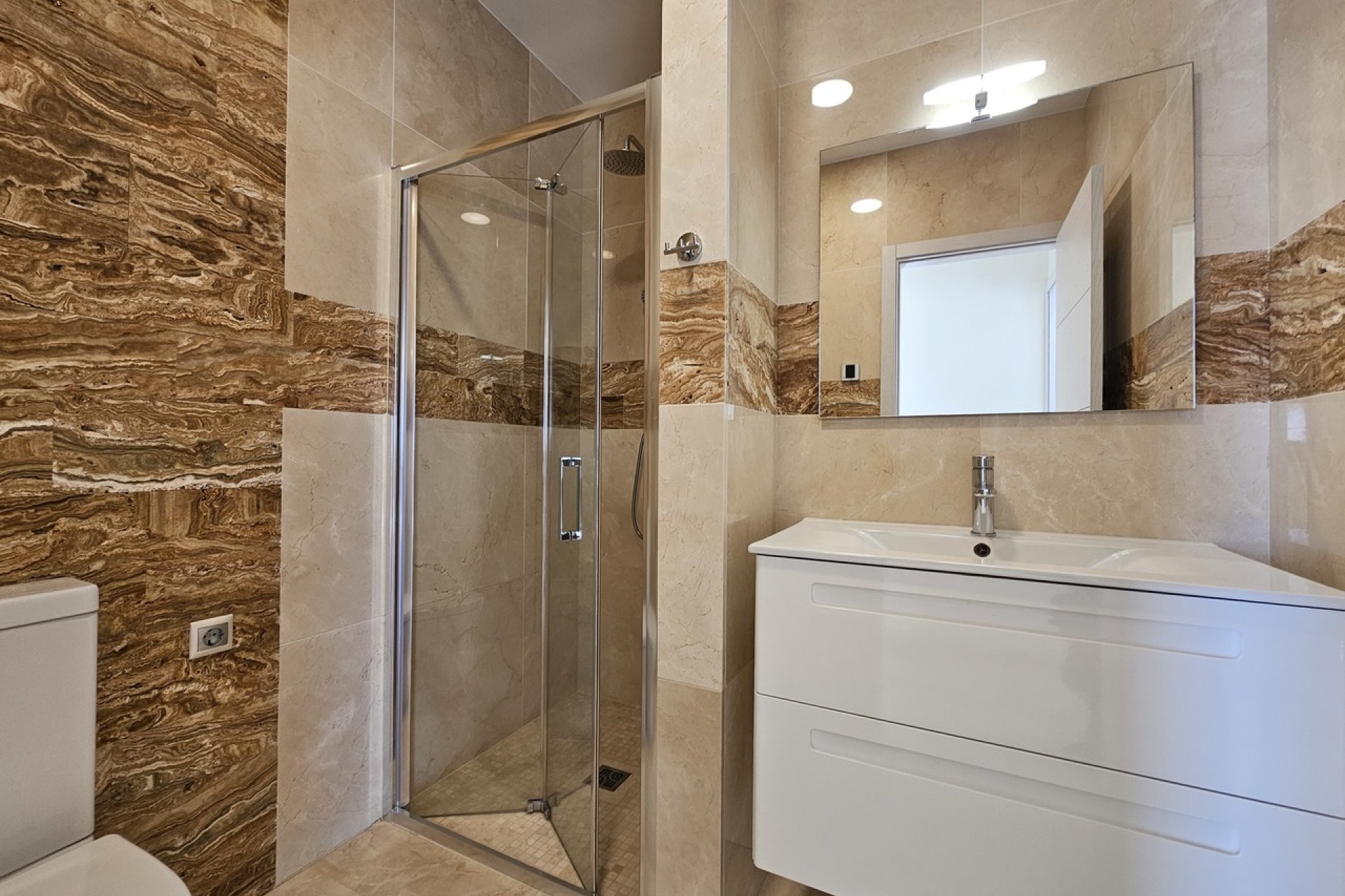 Revente - Villa -
La Zenia - Costa Blanca