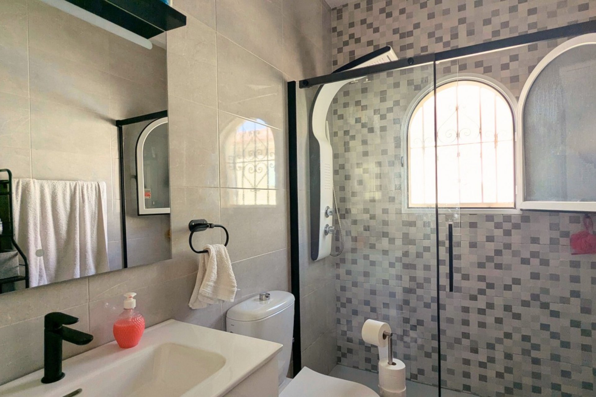 Revente - Villa -
Lo Crispin - Inland