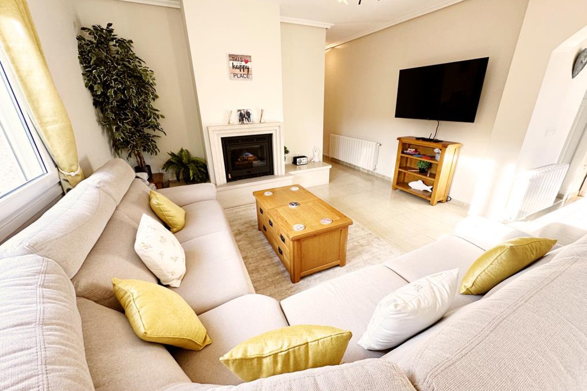 Revente - Villa -
Lo Santiago - Inland