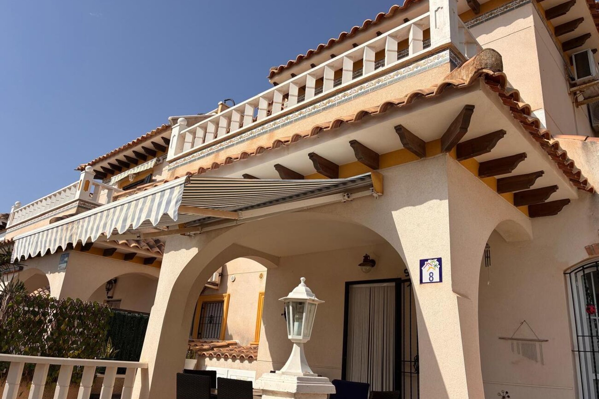 Revente - Villa -
Lomas de Caboroig - Costa Blanca