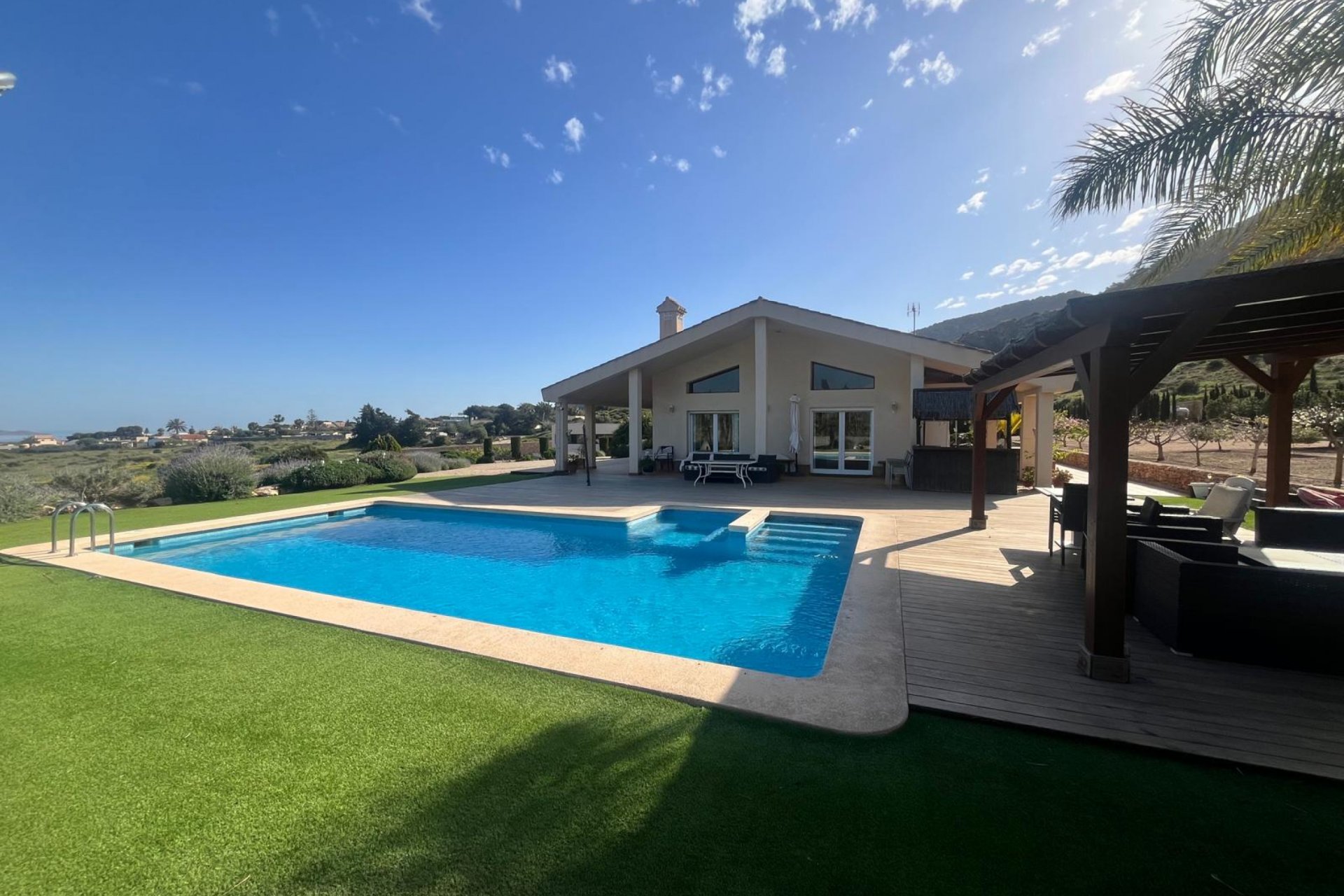 Revente - Villa -
Los Belones - Inland