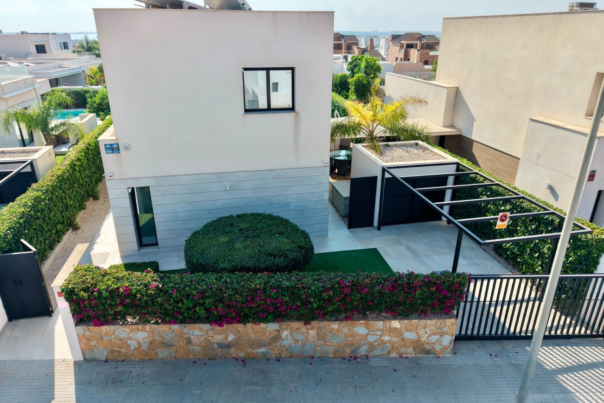 Revente - Villa -
Los Montesinos - Costa Blanca