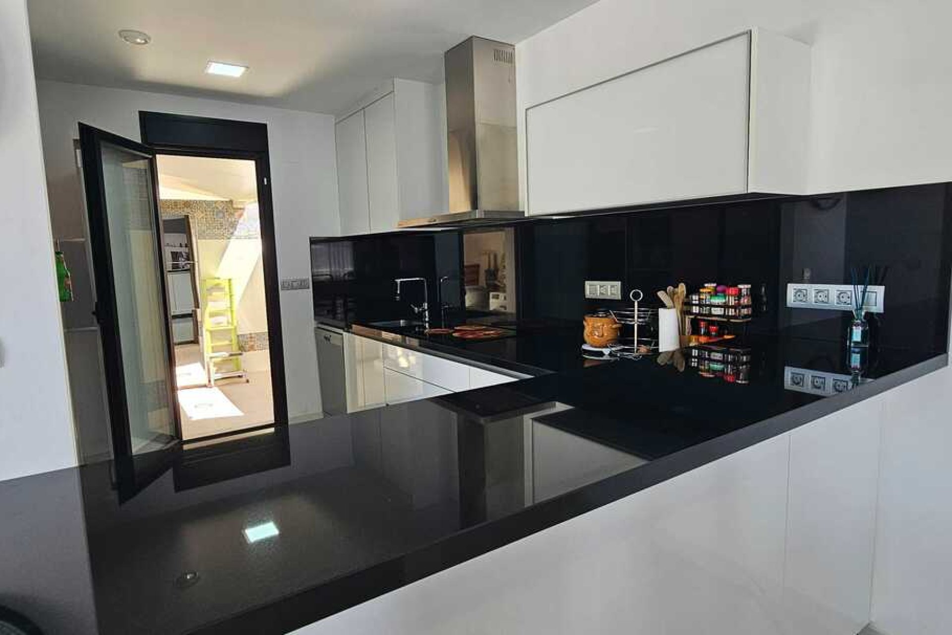 Revente - Villa -
Los Montesinos - Costa Blanca