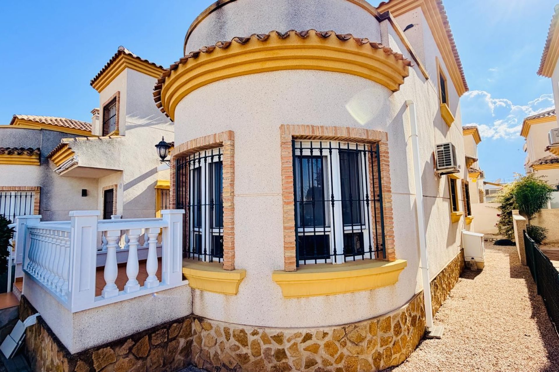 Revente - Villa -
Los Montesinos - Costa Blanca
