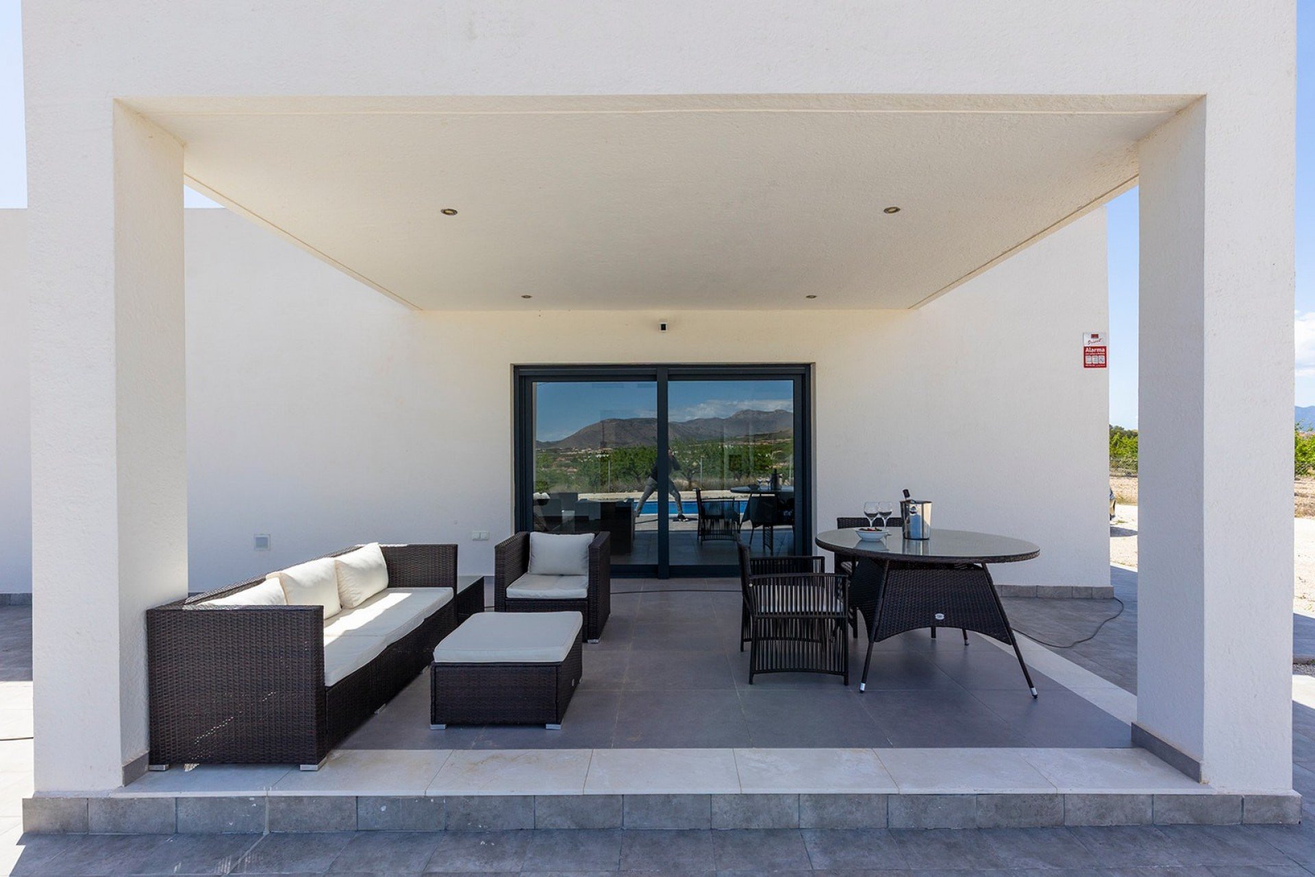 Revente - Villa -
Macisvenda - Inland