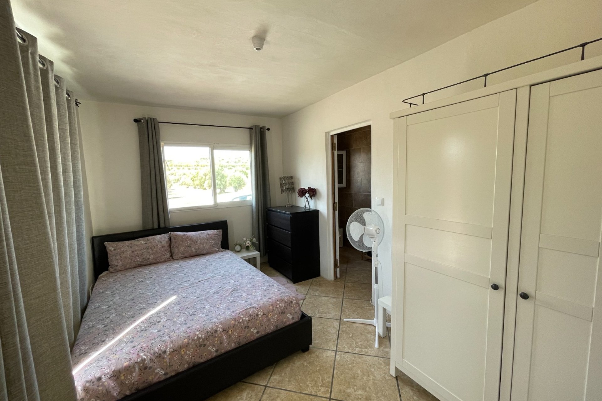 Revente - Villa -
Millena - Inland