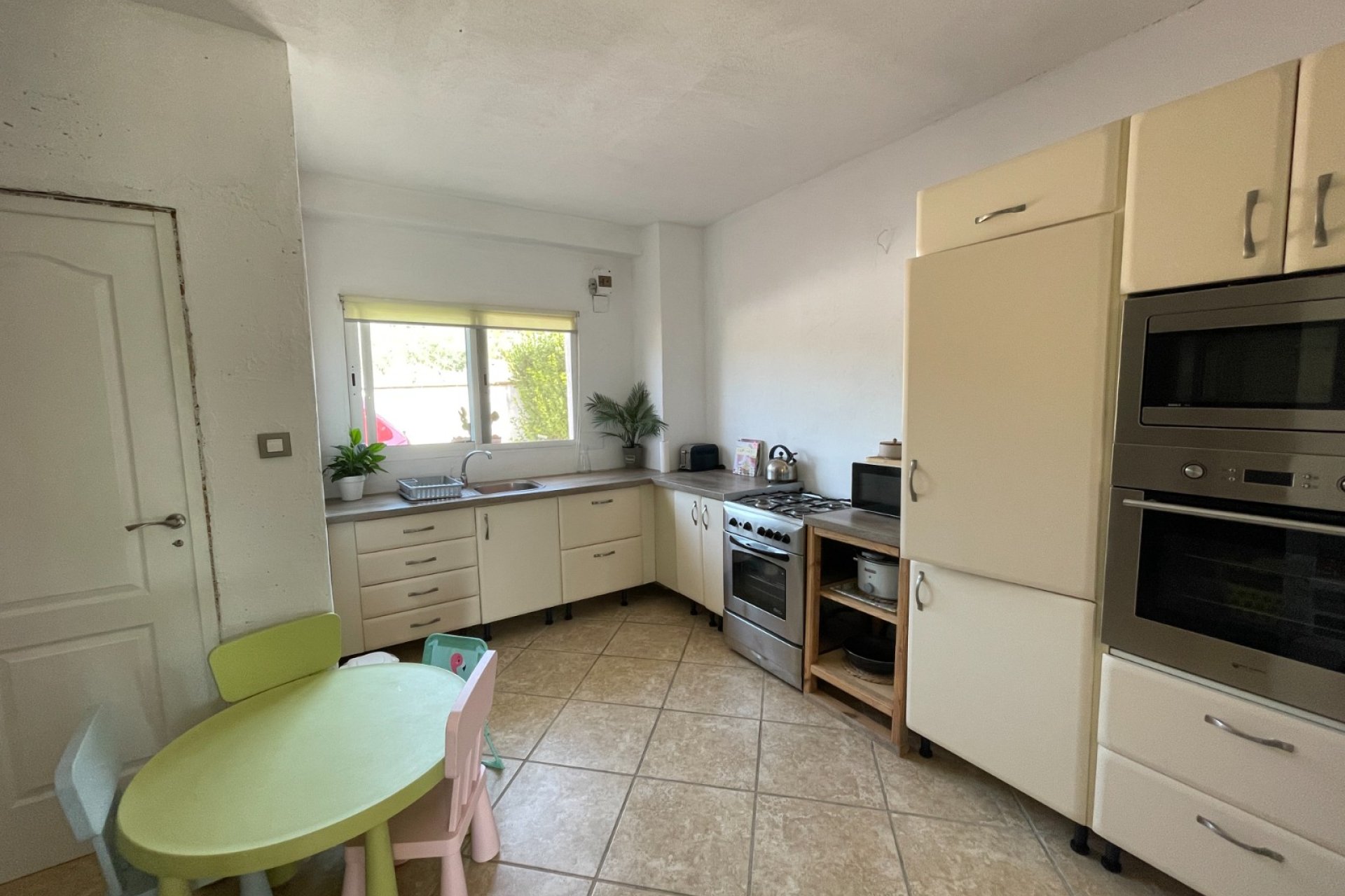 Revente - Villa -
Millena - Inland