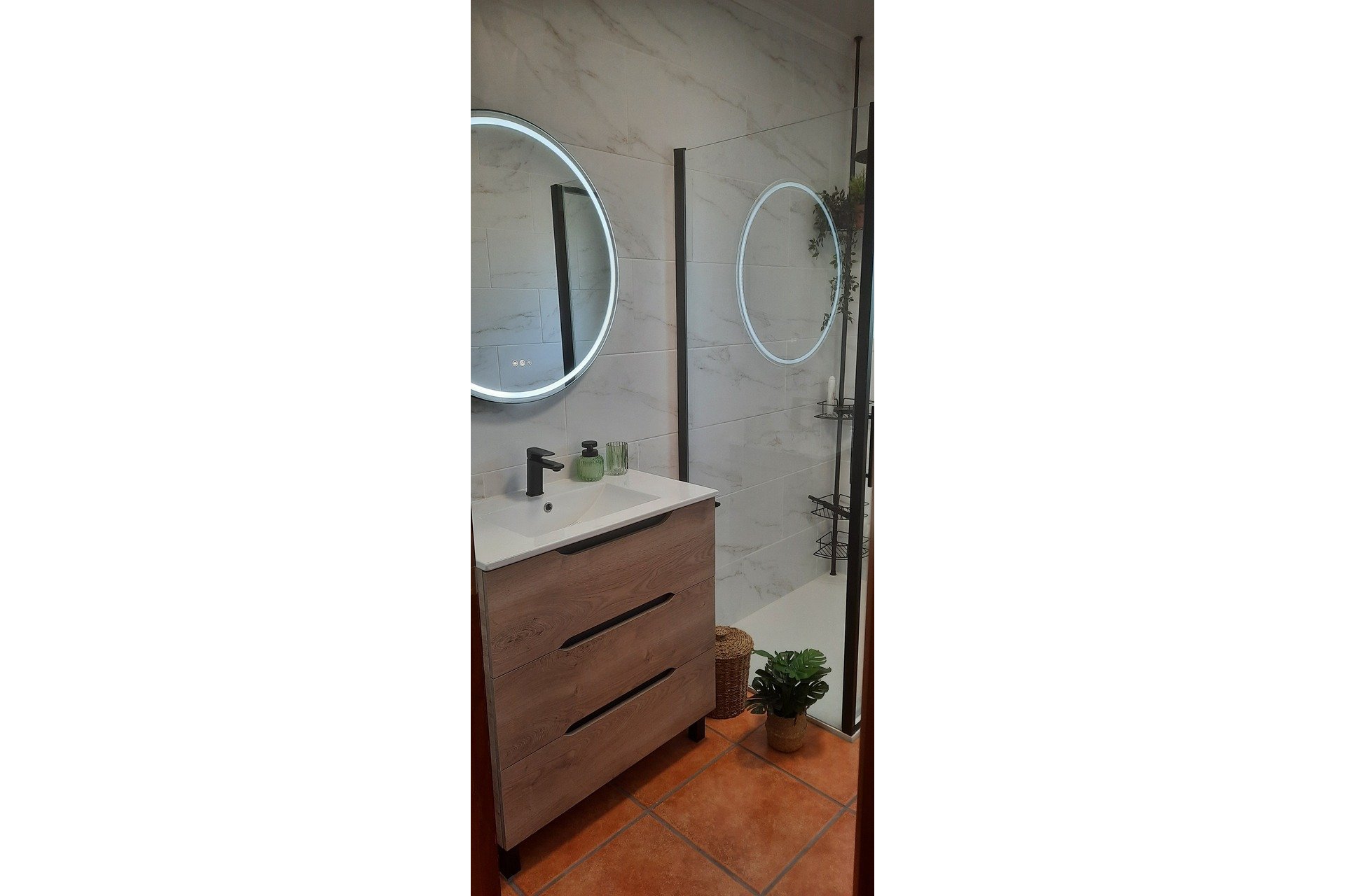 Revente - Villa -
Orba - Inland