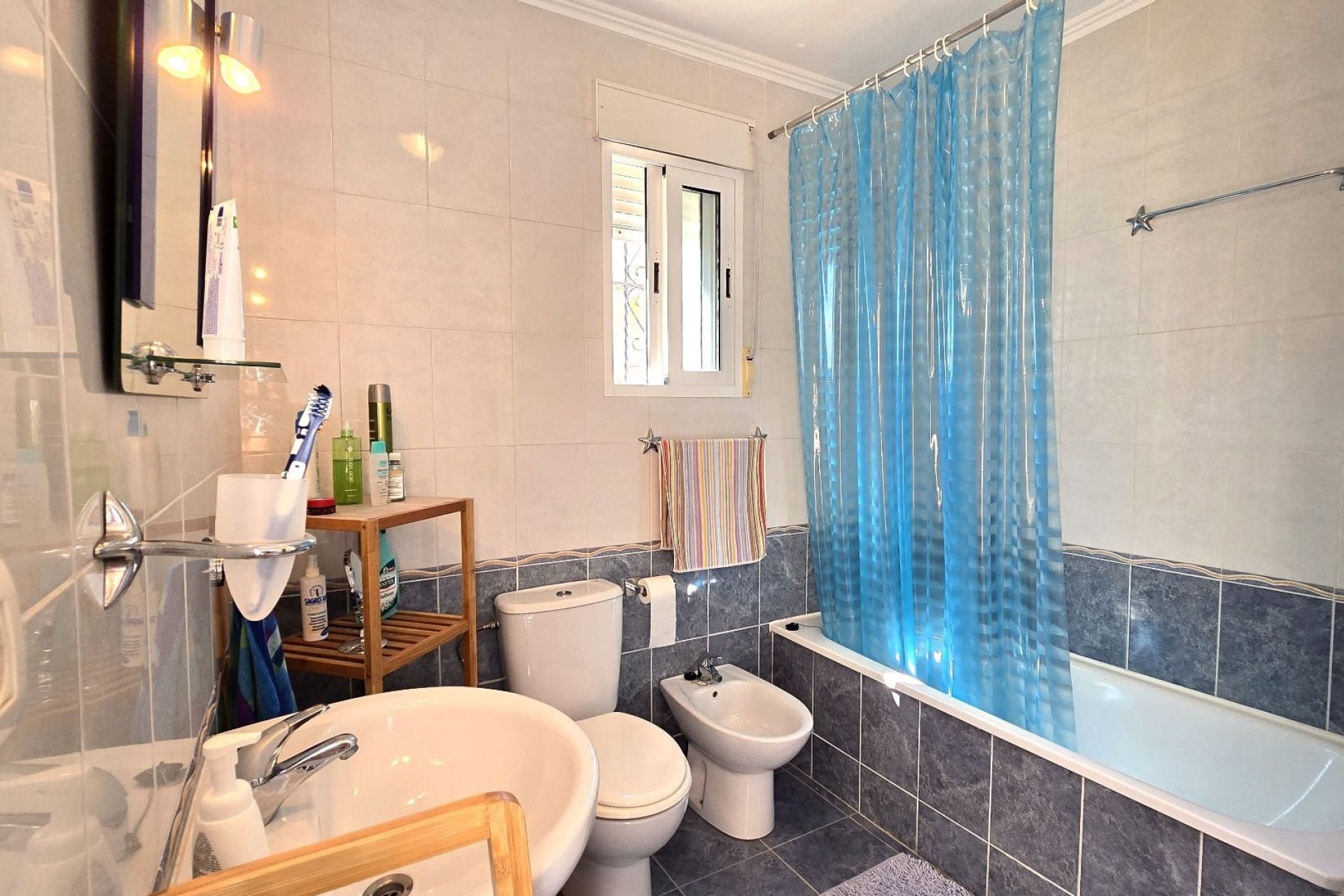 Revente - Villa -
Orihuela Costa - Costa Blanca