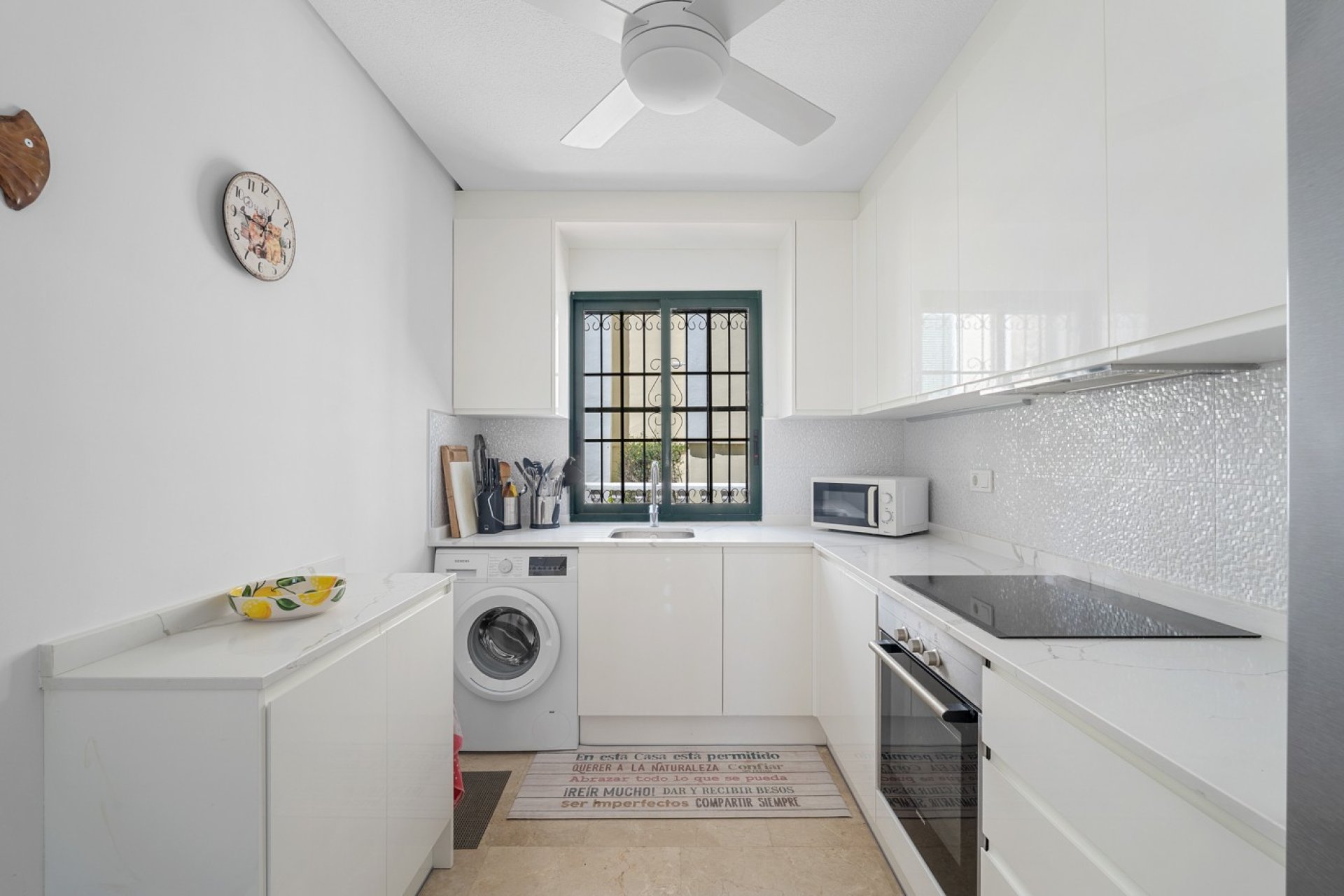 Revente - Villa -
Orihuela Costa - Costa Blanca