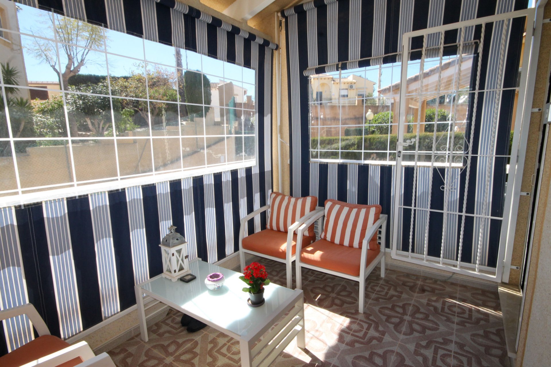 Revente - Villa -
Orihuela Costa - Costa Blanca