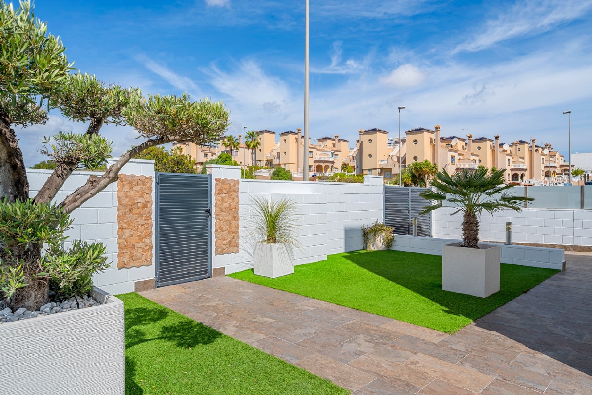 Revente - Villa -
Orihuela Costa - Costa Blanca
