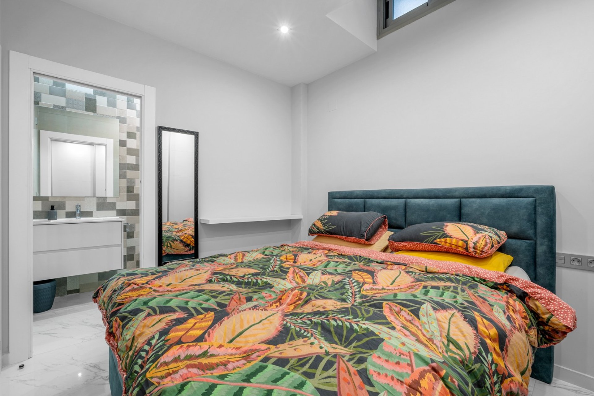 Revente - Villa -
Orihuela Costa - Costa Blanca