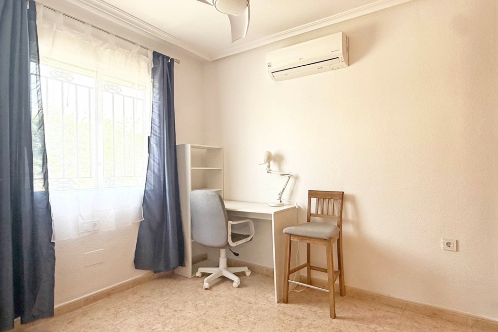 Revente - Villa -
Orihuela Costa - Costa Blanca
