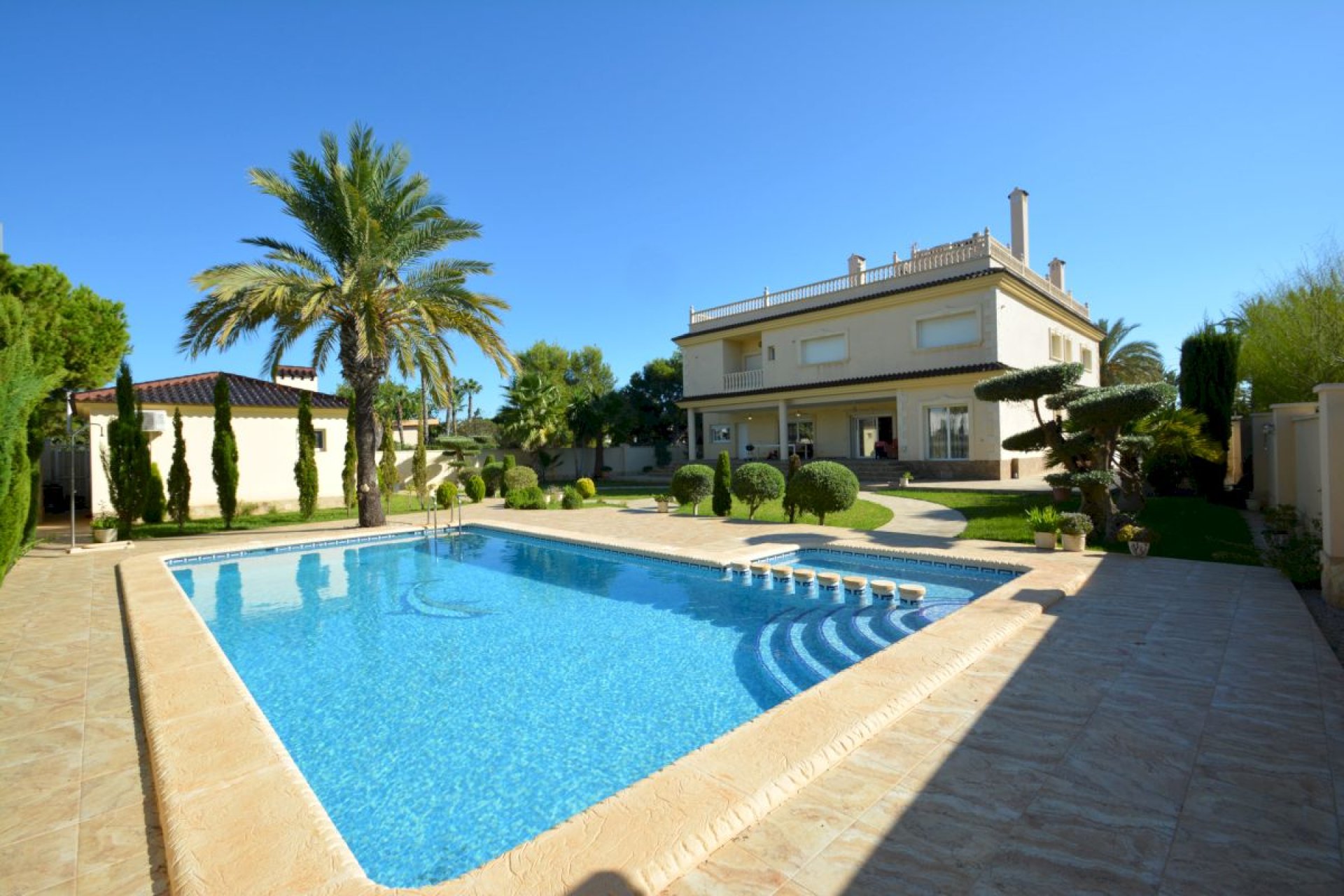Revente - Villa -
Orihuela Costa - Costa Blanca