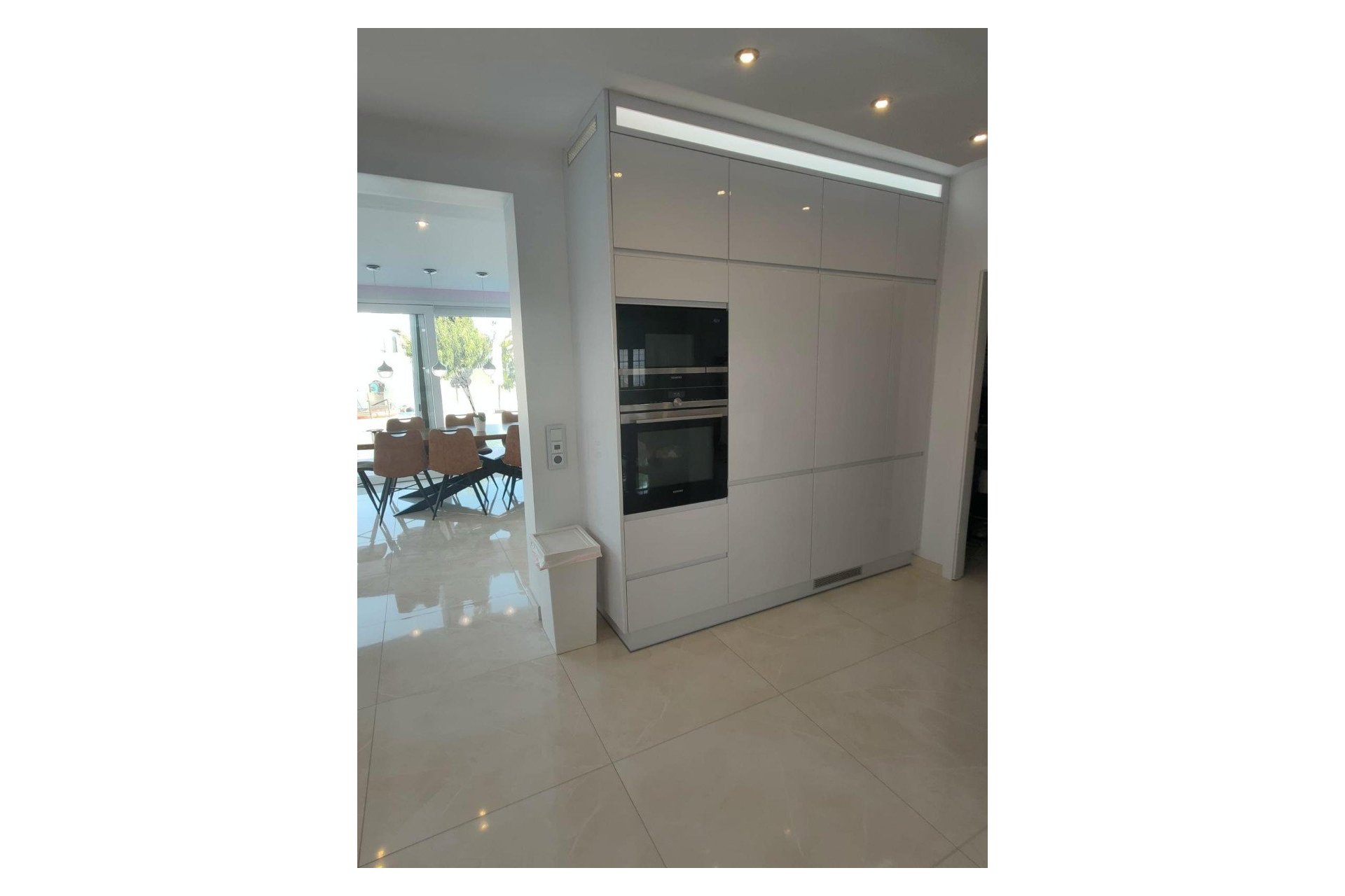 Revente - Villa -
Orihuela Costa - Costa Blanca