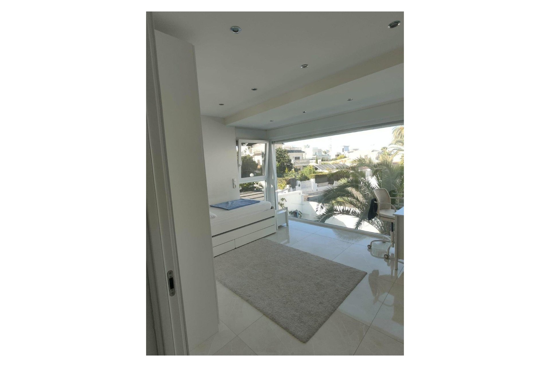 Revente - Villa -
Orihuela Costa - Costa Blanca