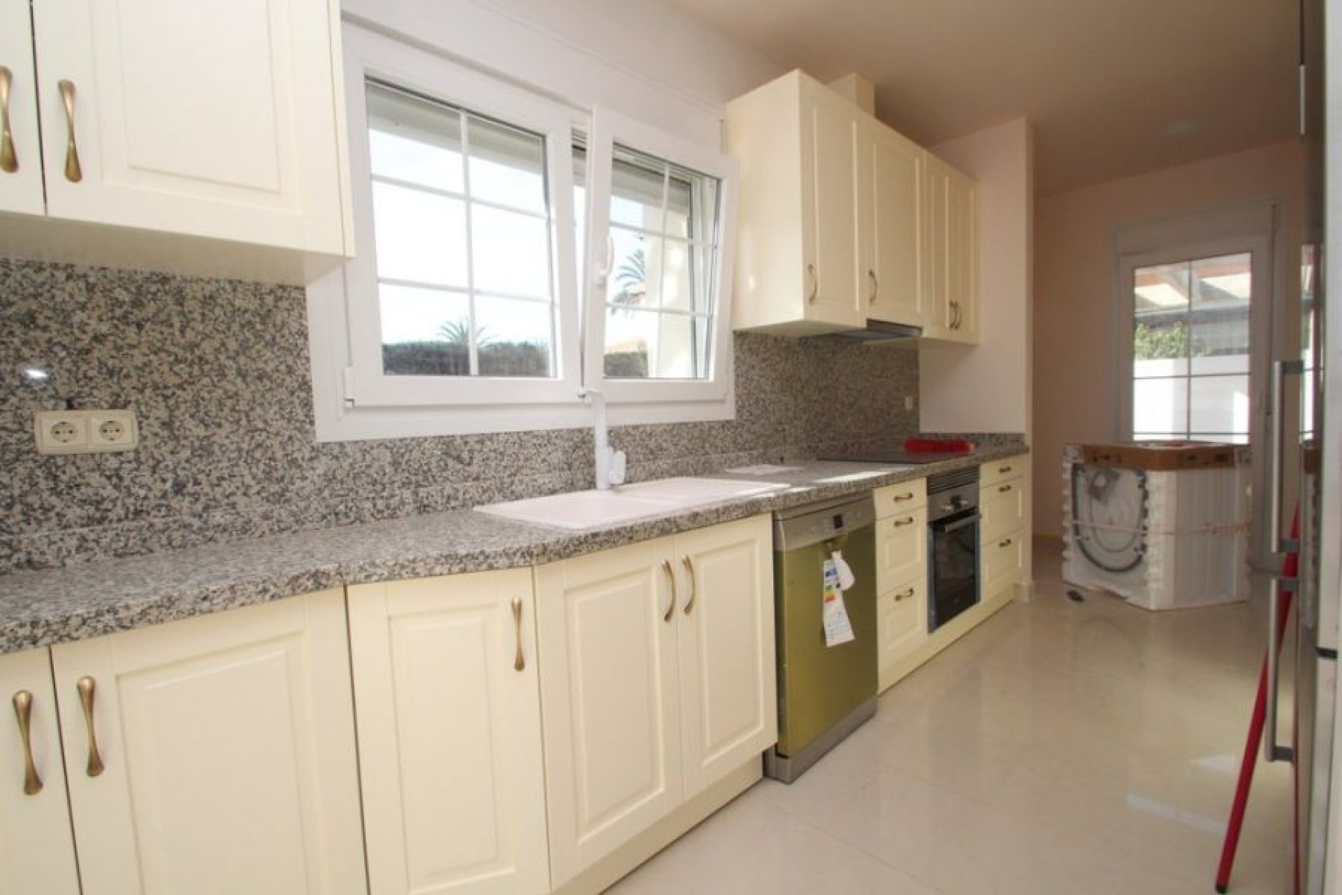Revente - Villa -
Orihuela Costa - Costa Blanca