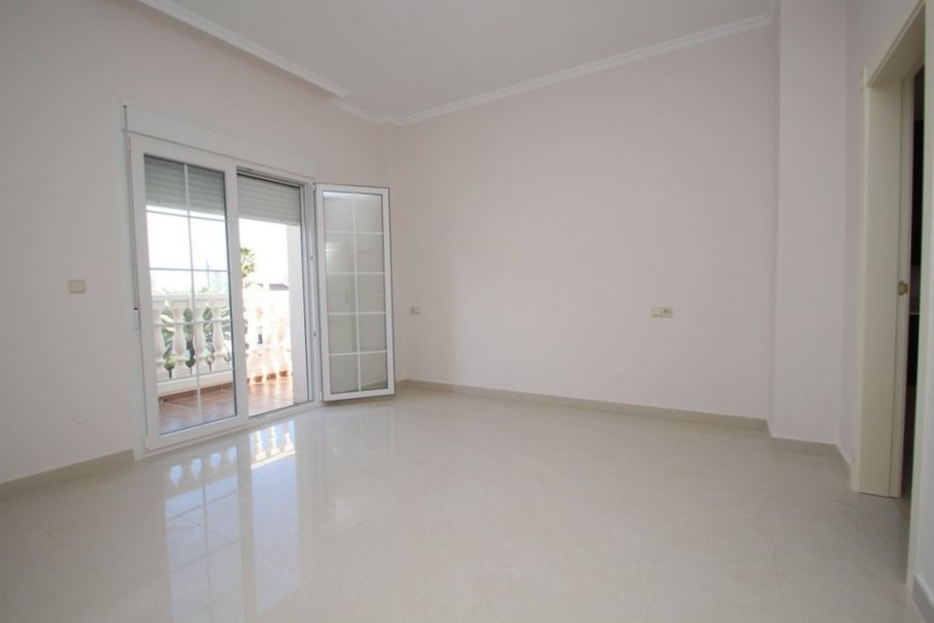 Revente - Villa -
Orihuela Costa - Costa Blanca
