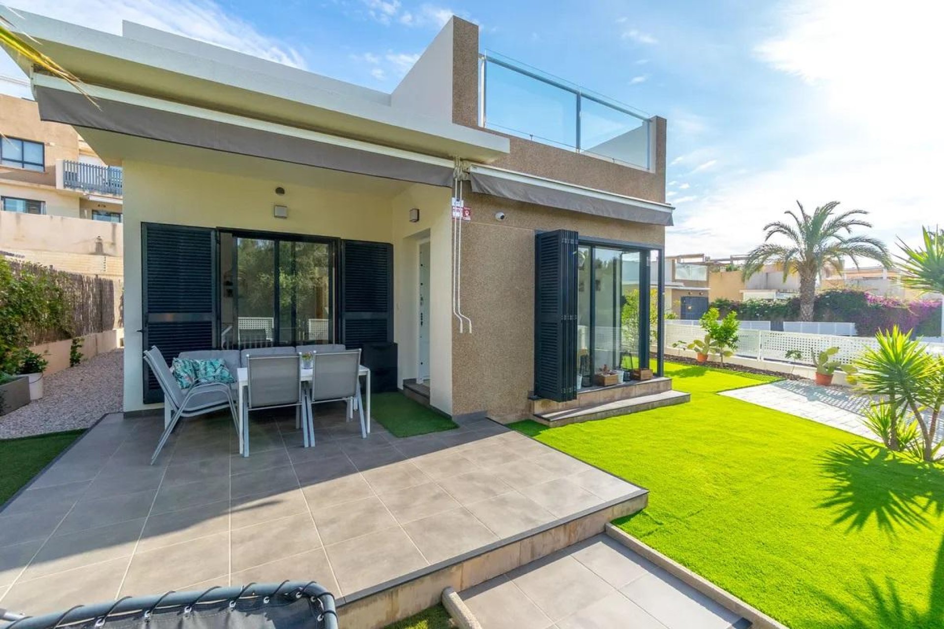 Revente - Villa -
Orihuela Costa - Costa Blanca