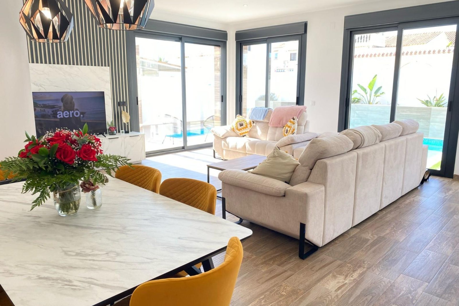 Revente - Villa -
Orihuela Costa - Costa Blanca