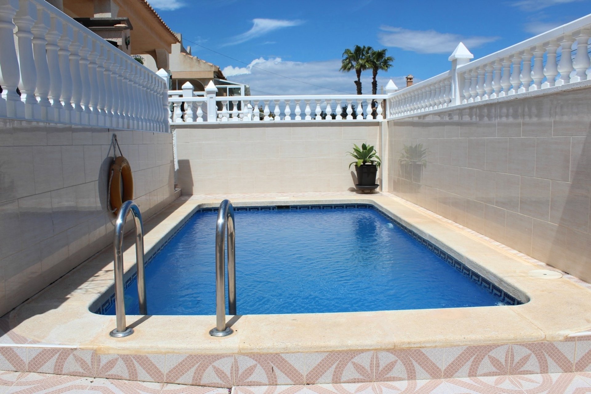 Revente - Villa -
Orihuela Costa - Costa Blanca