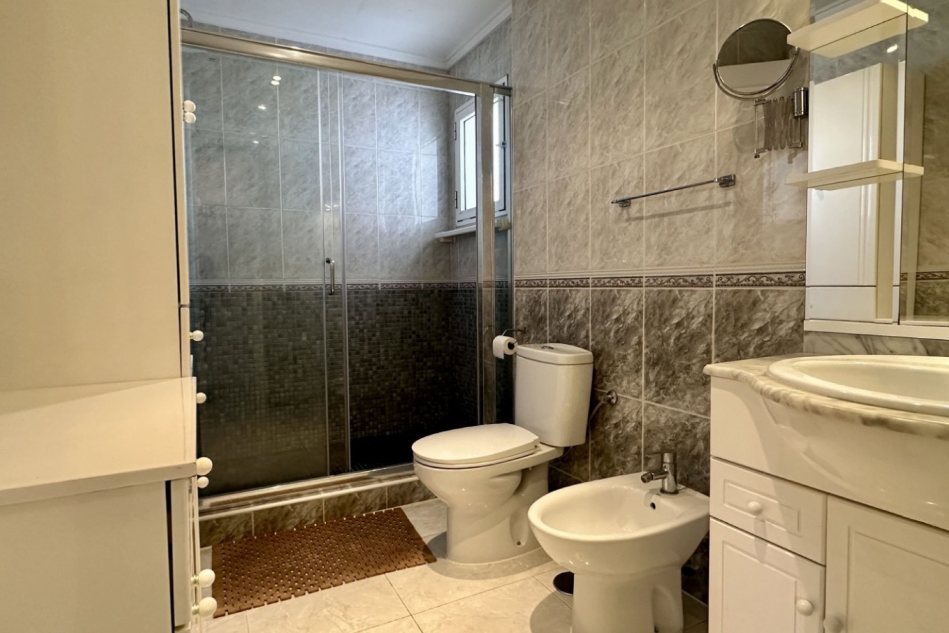 Revente - Villa -
Orihuela Costa - Costa Blanca