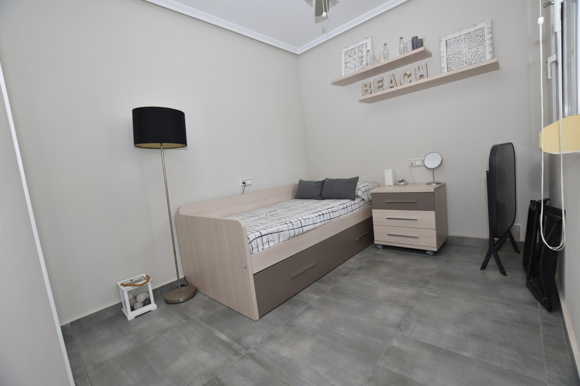 Revente - Villa -
Orihuela Costa - Costa Blanca