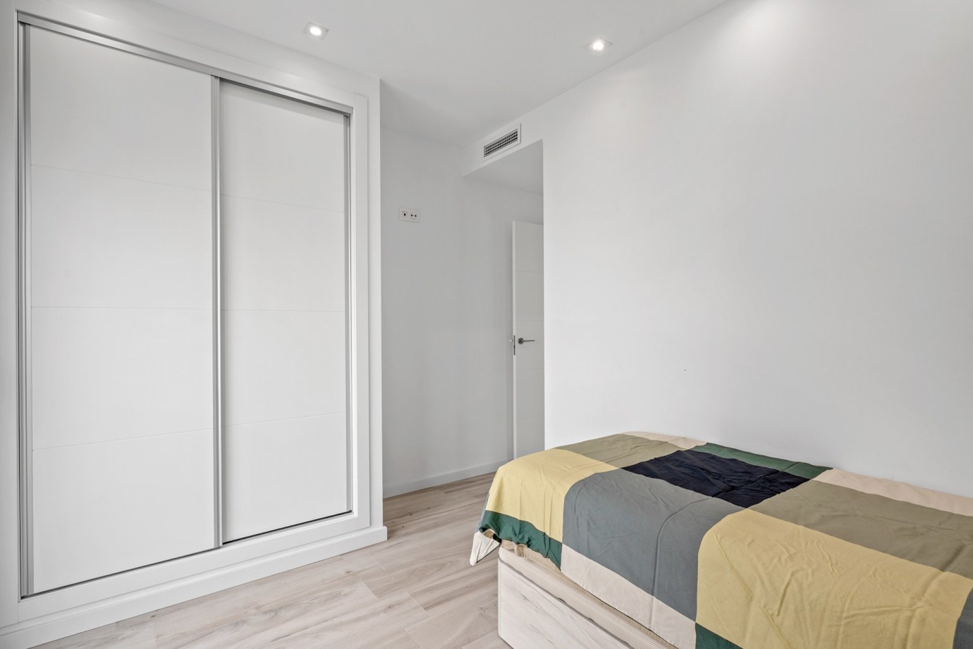 Revente - Villa -
Orihuela Costa - Costa Blanca