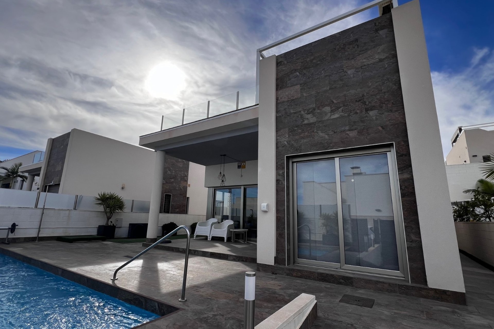 Revente - Villa -
Orihuela Costa - Costa Blanca