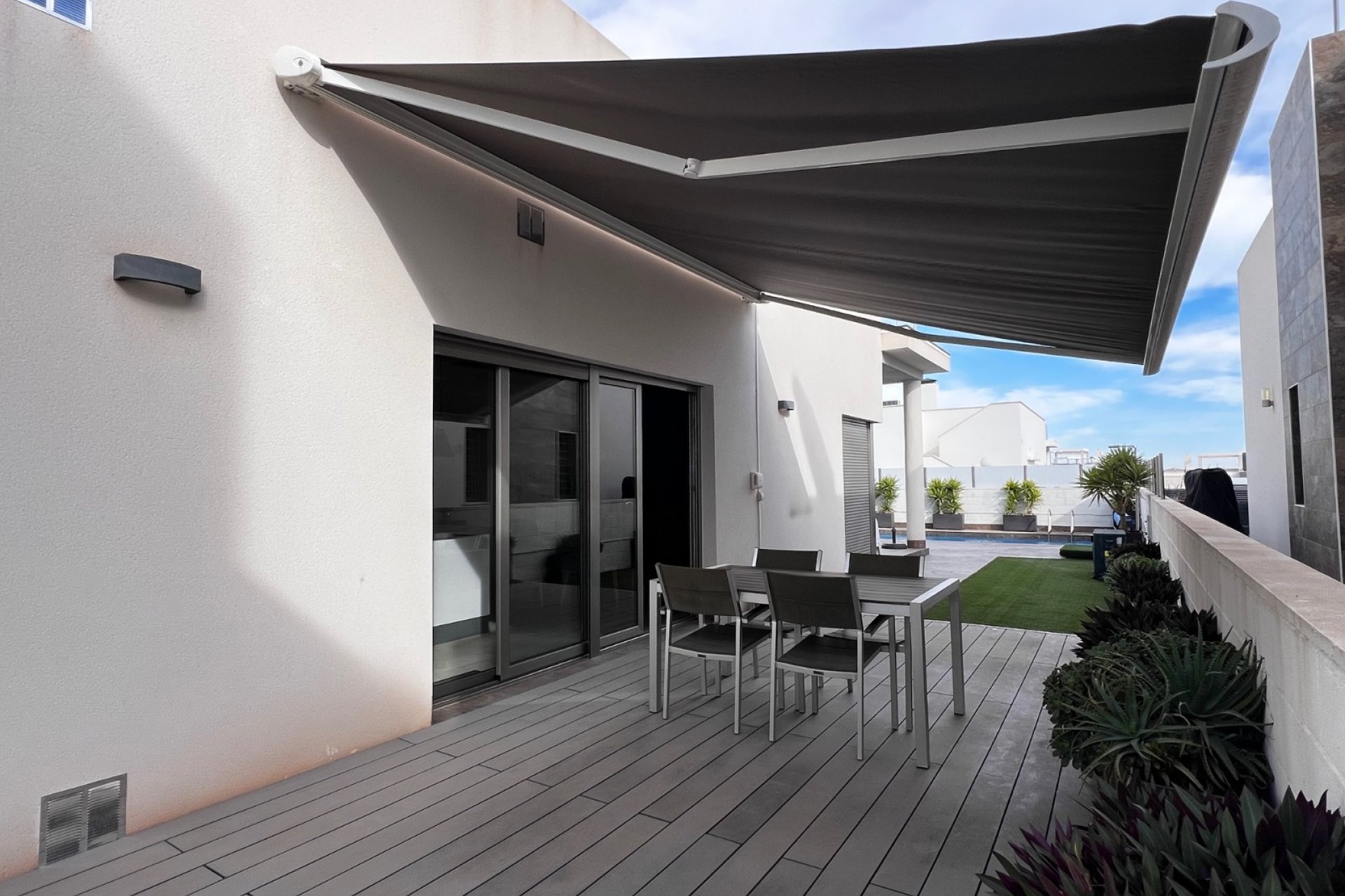 Revente - Villa -
Orihuela Costa - Costa Blanca