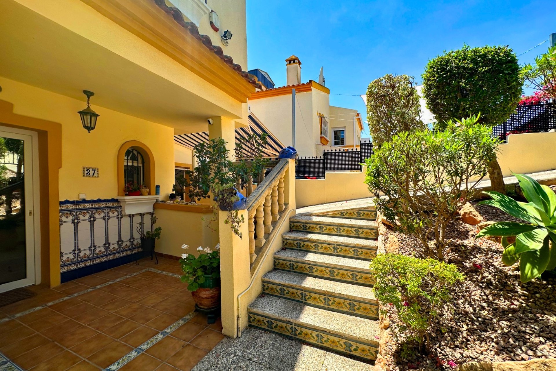 Revente - Villa -
Orihuela Costa - Costa Blanca