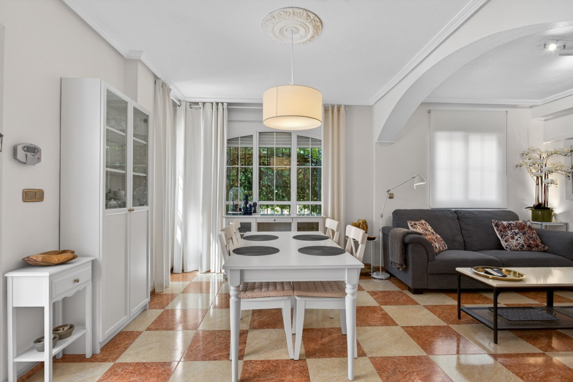Revente - Villa -
Orihuela Costa - Costa Blanca