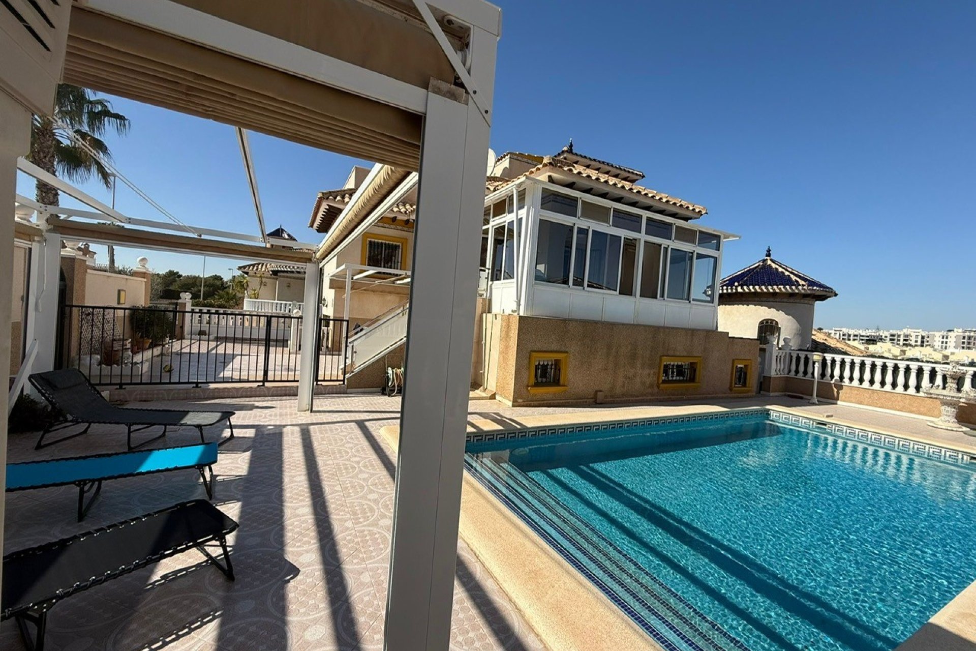 Revente - Villa -
Orihuela Costa - Costa Blanca