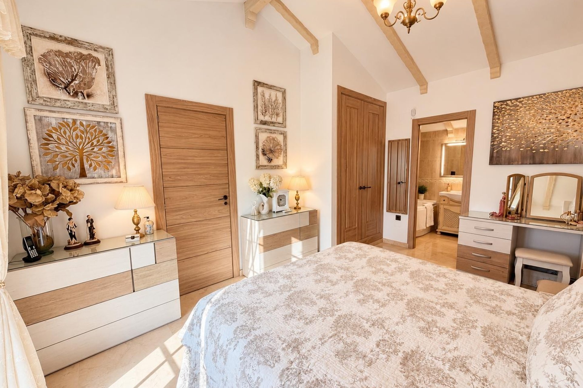 Revente - Villa -
Orihuela Costa - Costa Blanca