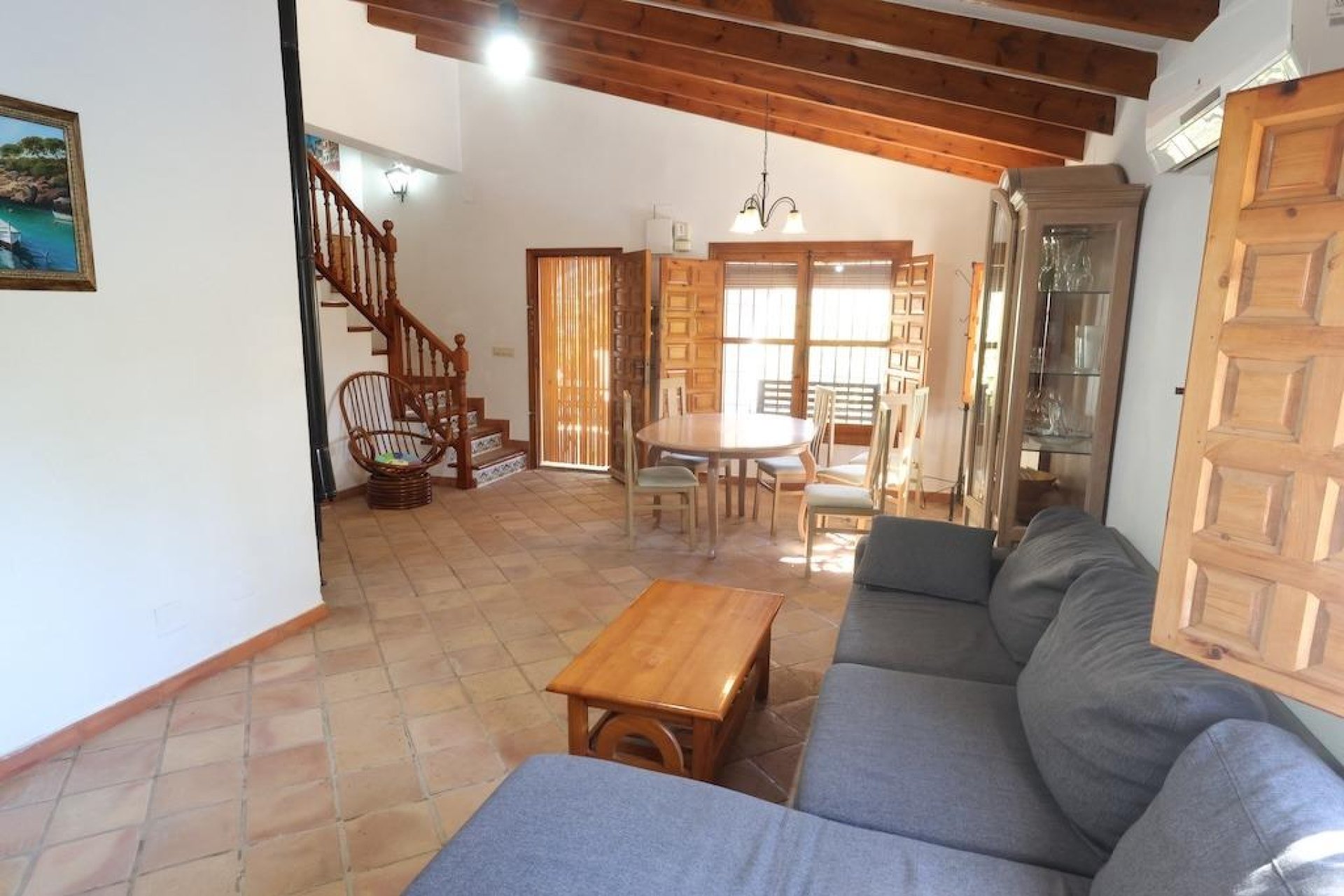 Revente - Villa -
Orihuela Costa - Costa Blanca