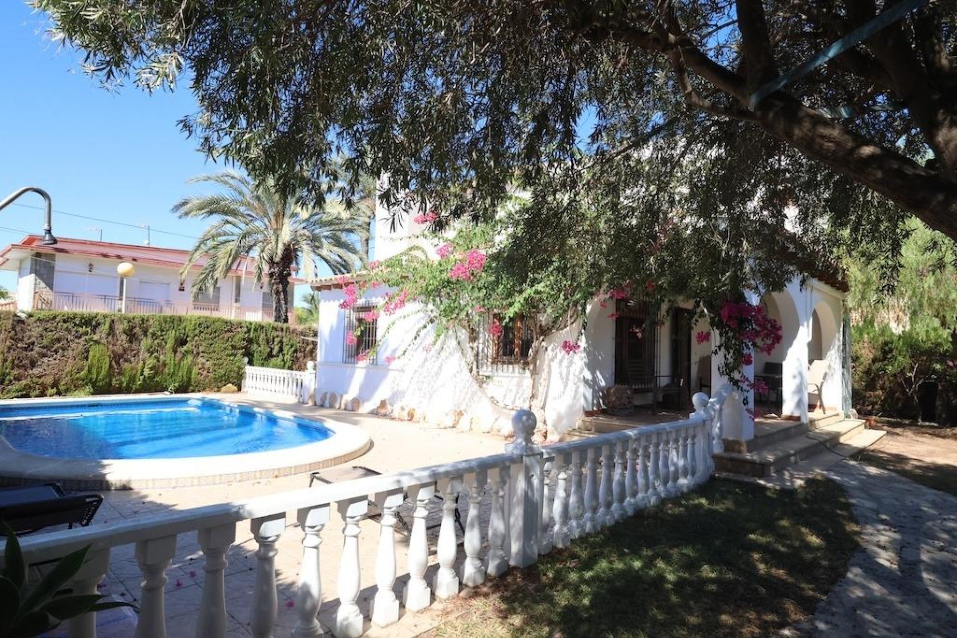 Revente - Villa -
Orihuela Costa - Costa Blanca