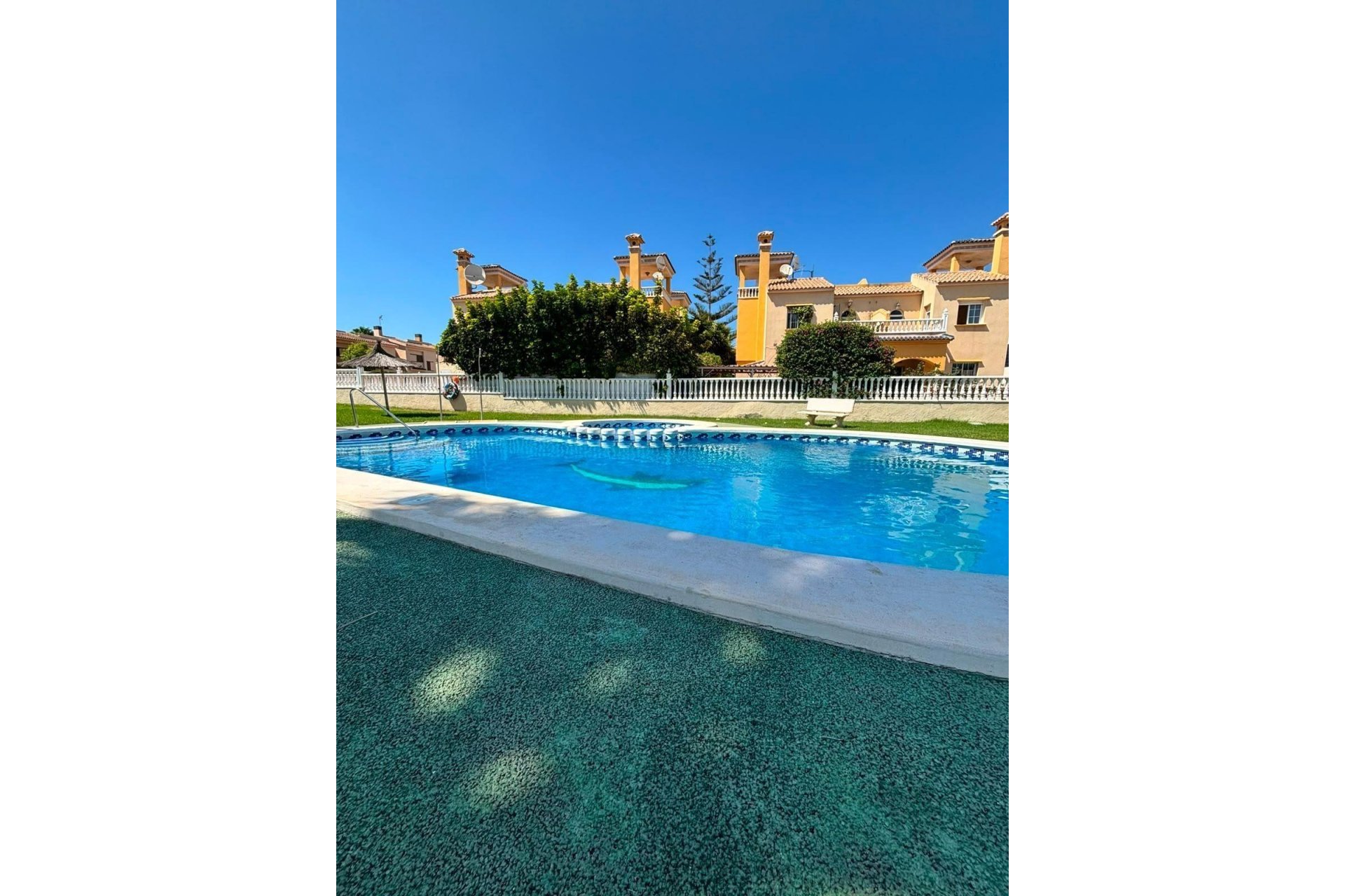 Revente - Villa -
Orihuela Costa - Lomas de Cabo Roig