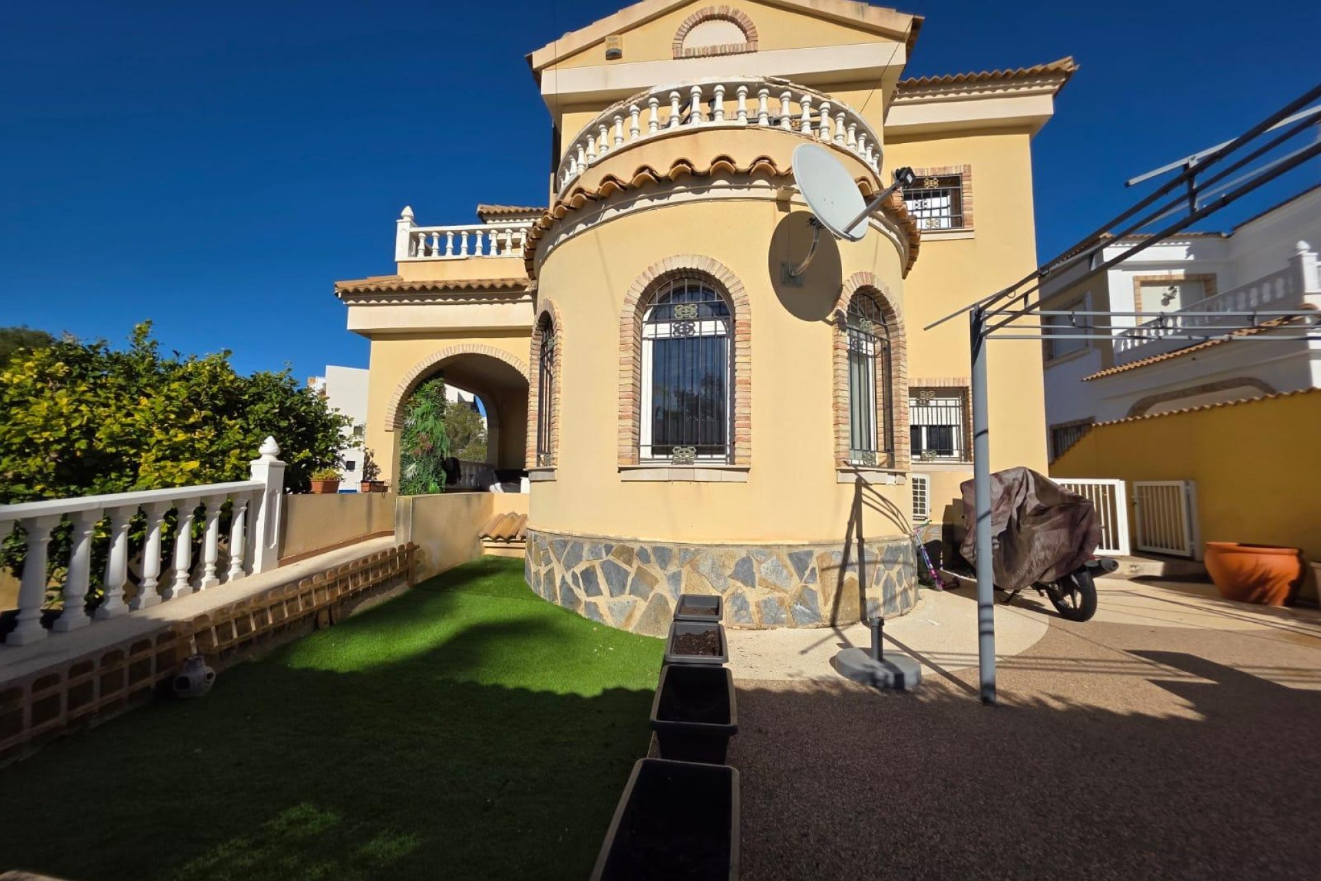 Revente - Villa -
Orihuela Costa - Villamartín-las Filipinas