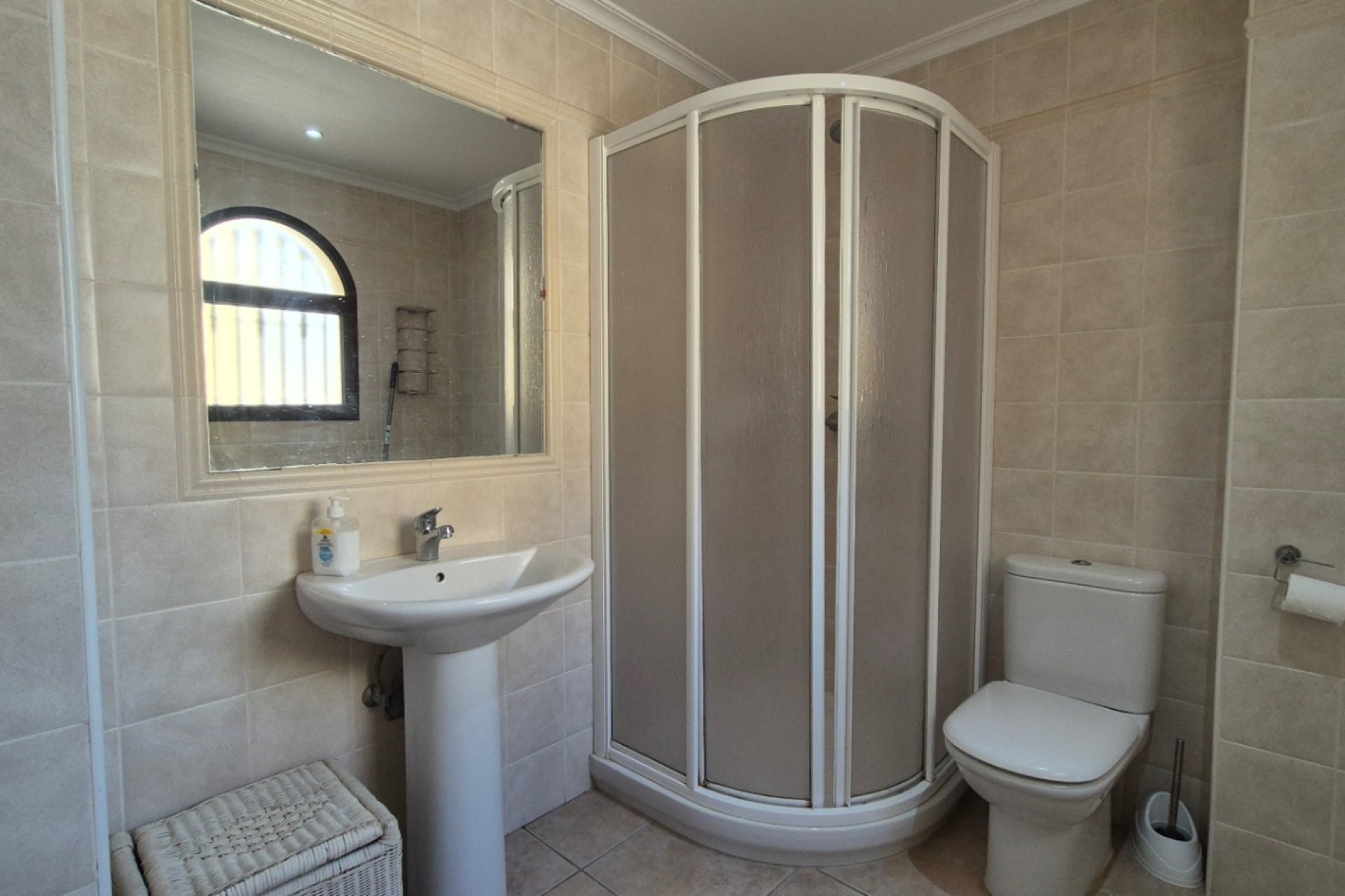Revente - Villa -
Orihuela - Inland