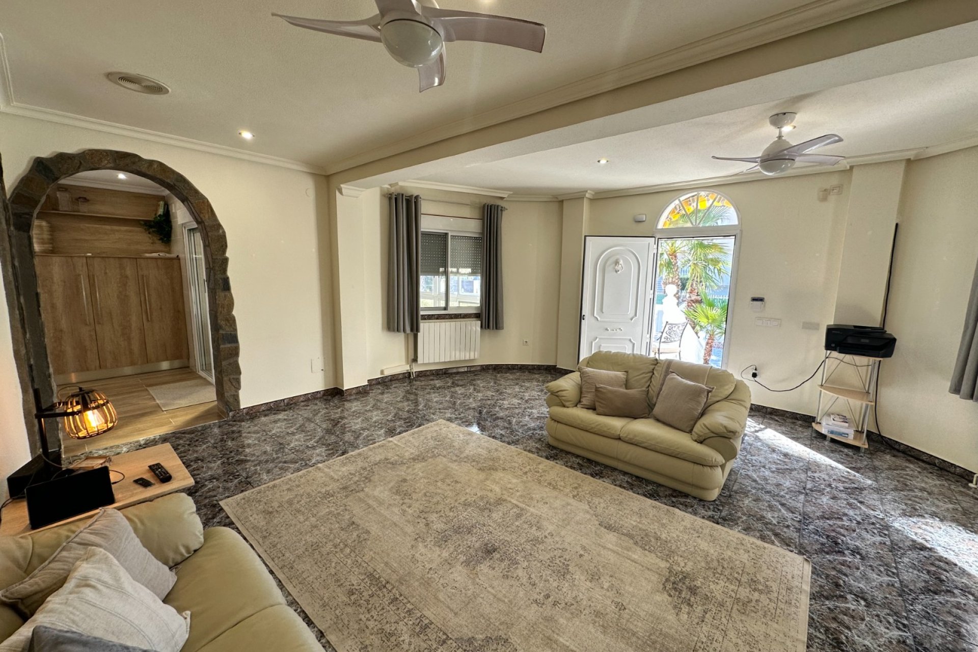 Revente - Villa -
Orihuela - Inland