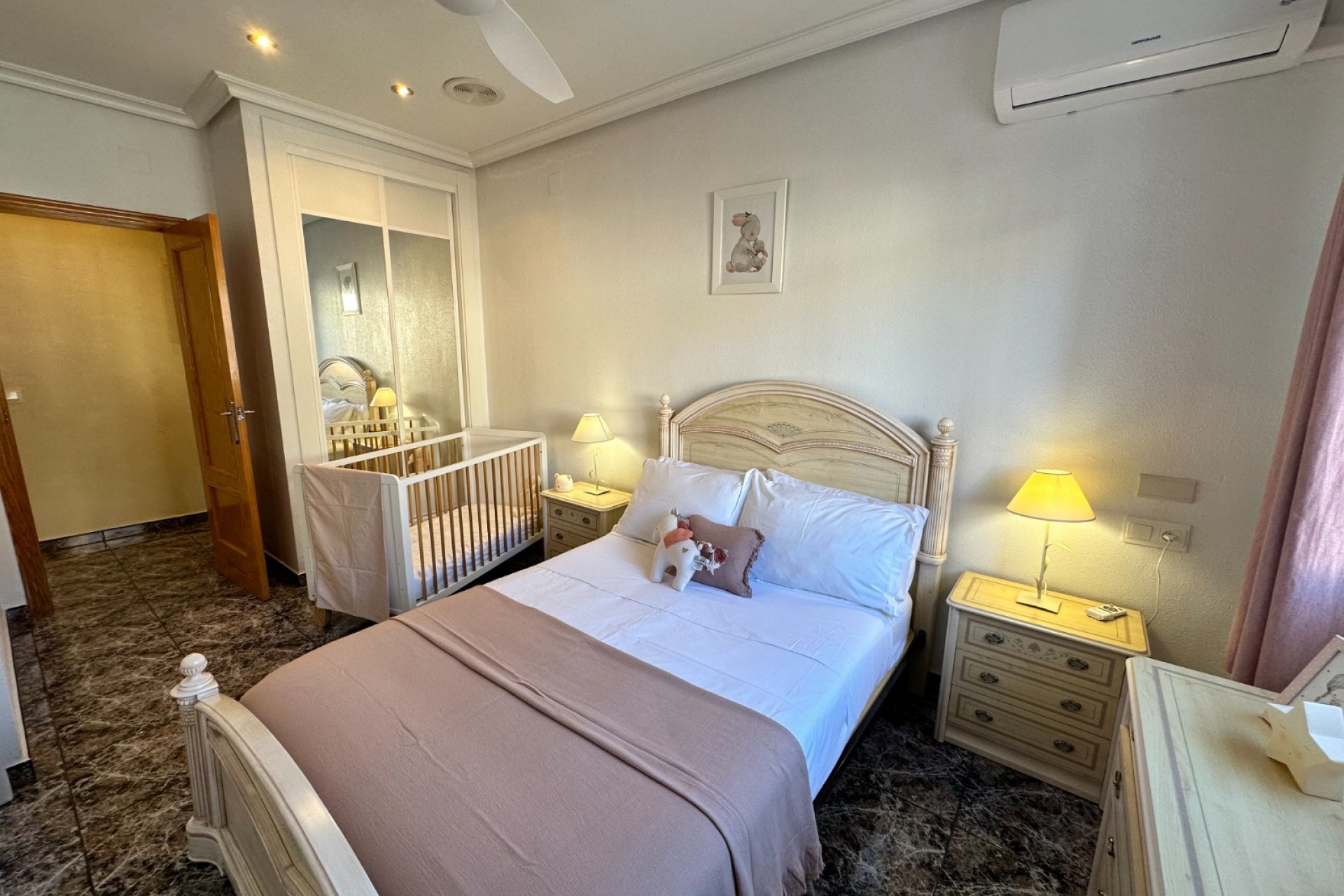 Revente - Villa -
Orihuela - Inland