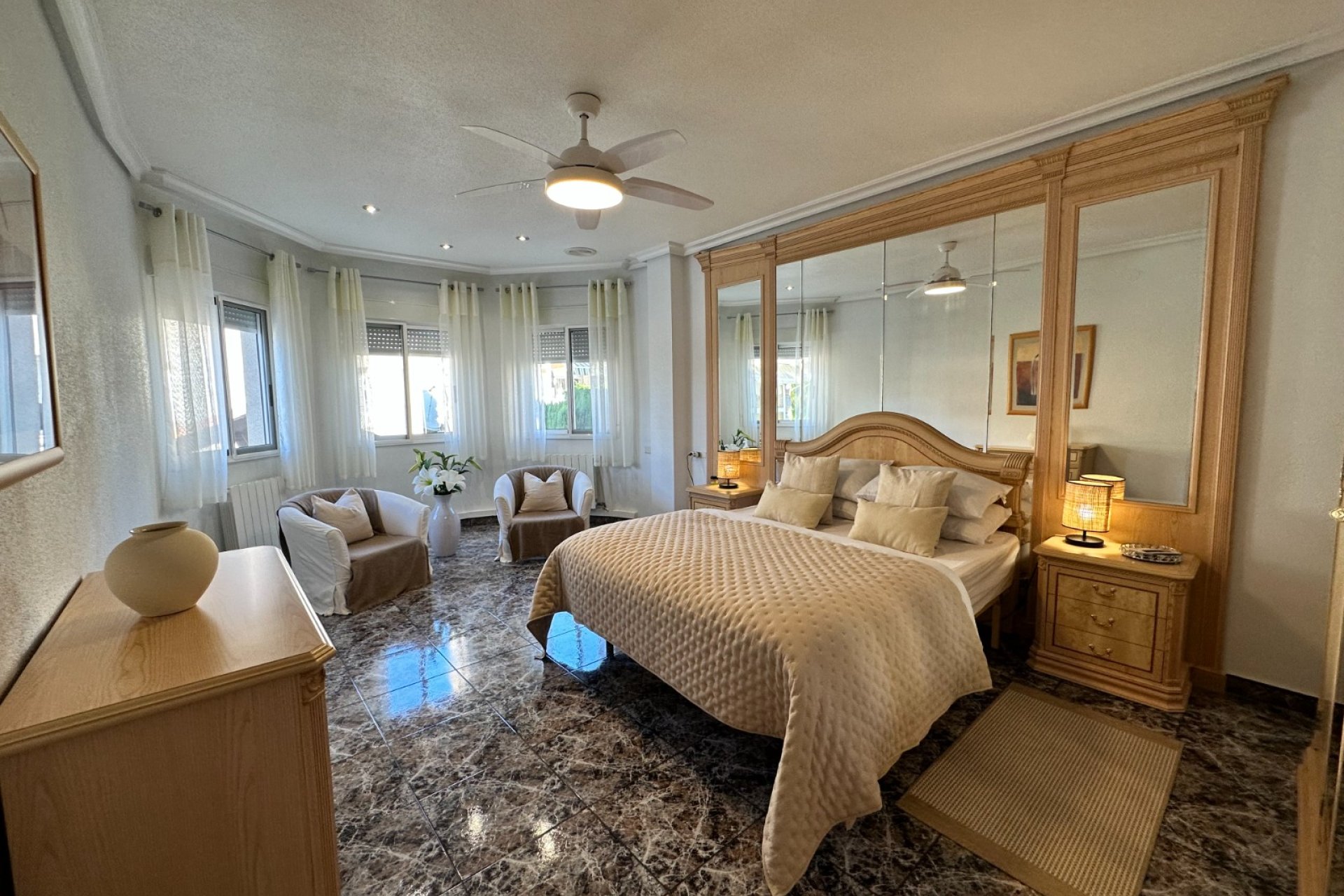 Revente - Villa -
Orihuela - Inland