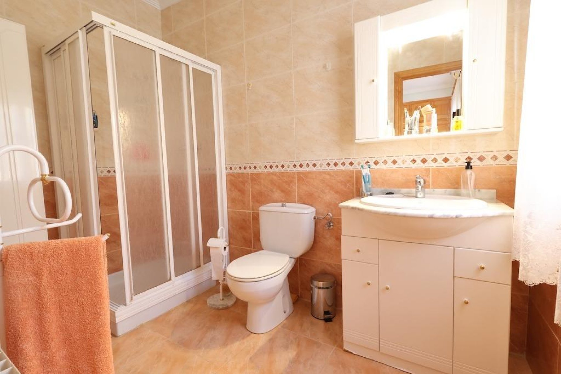 Revente - Villa -
Orihuela - Inland