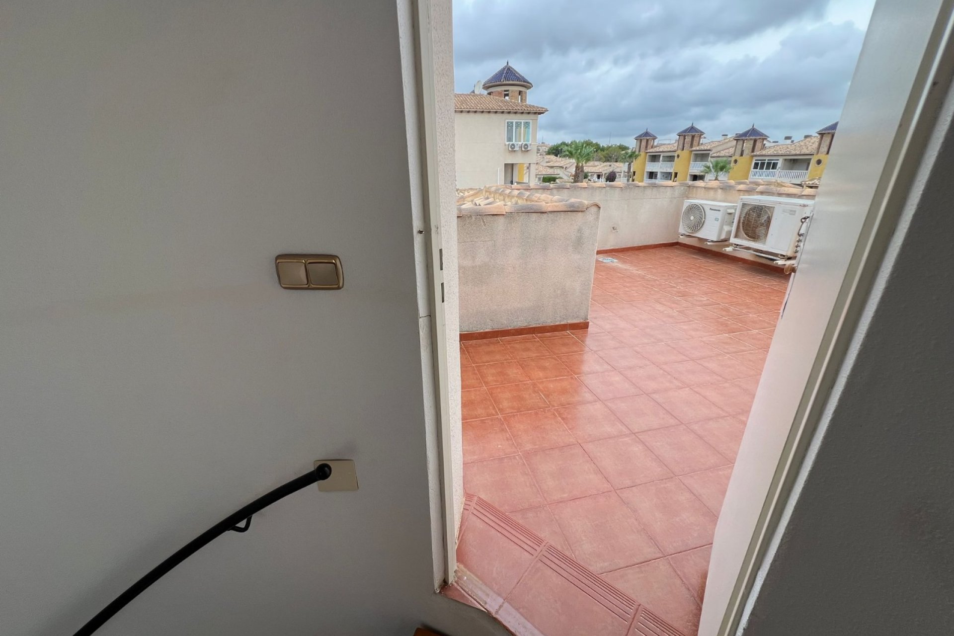Revente - Villa -
Orihuela - Inland