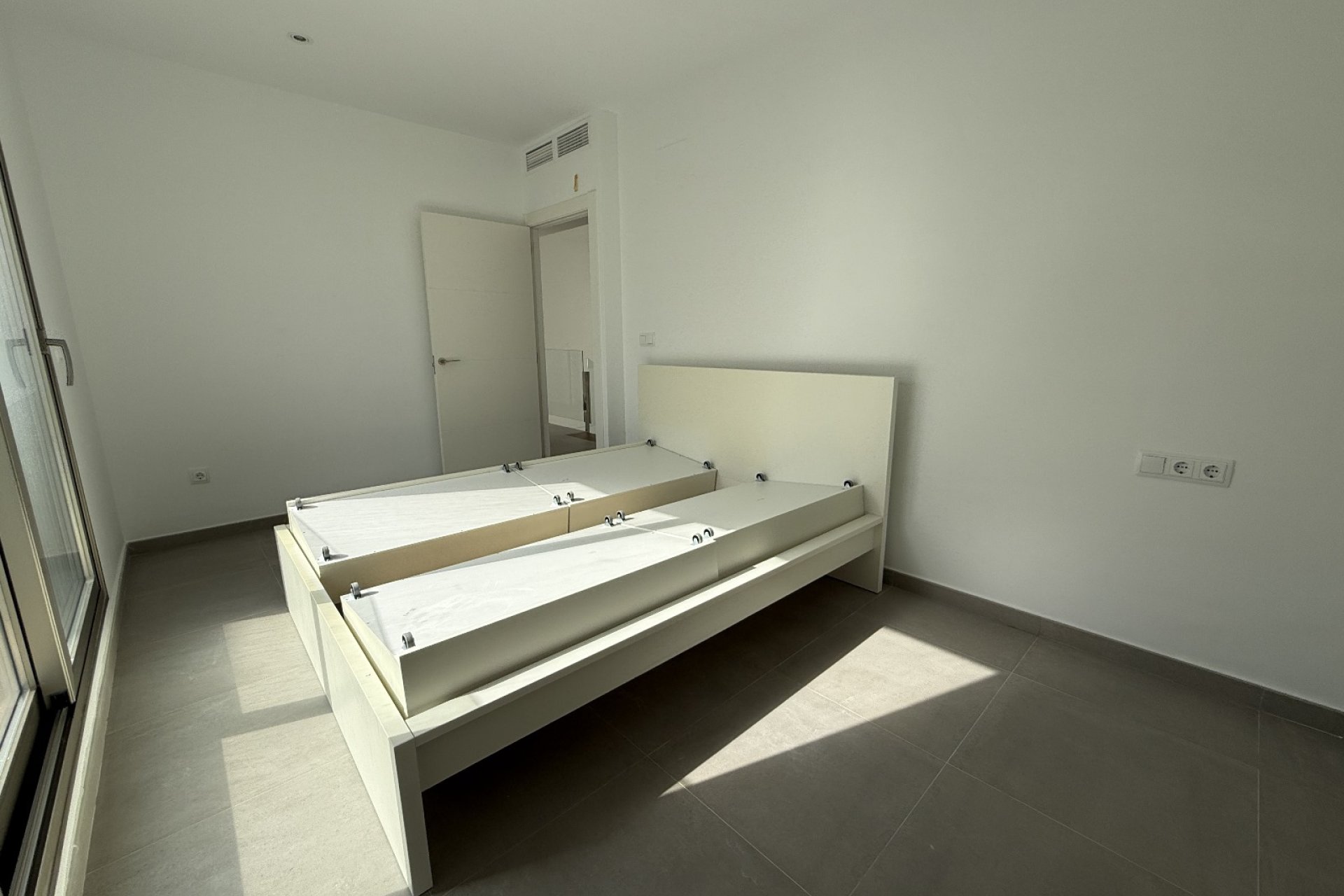 Revente - Villa -
Orihuela - Inland