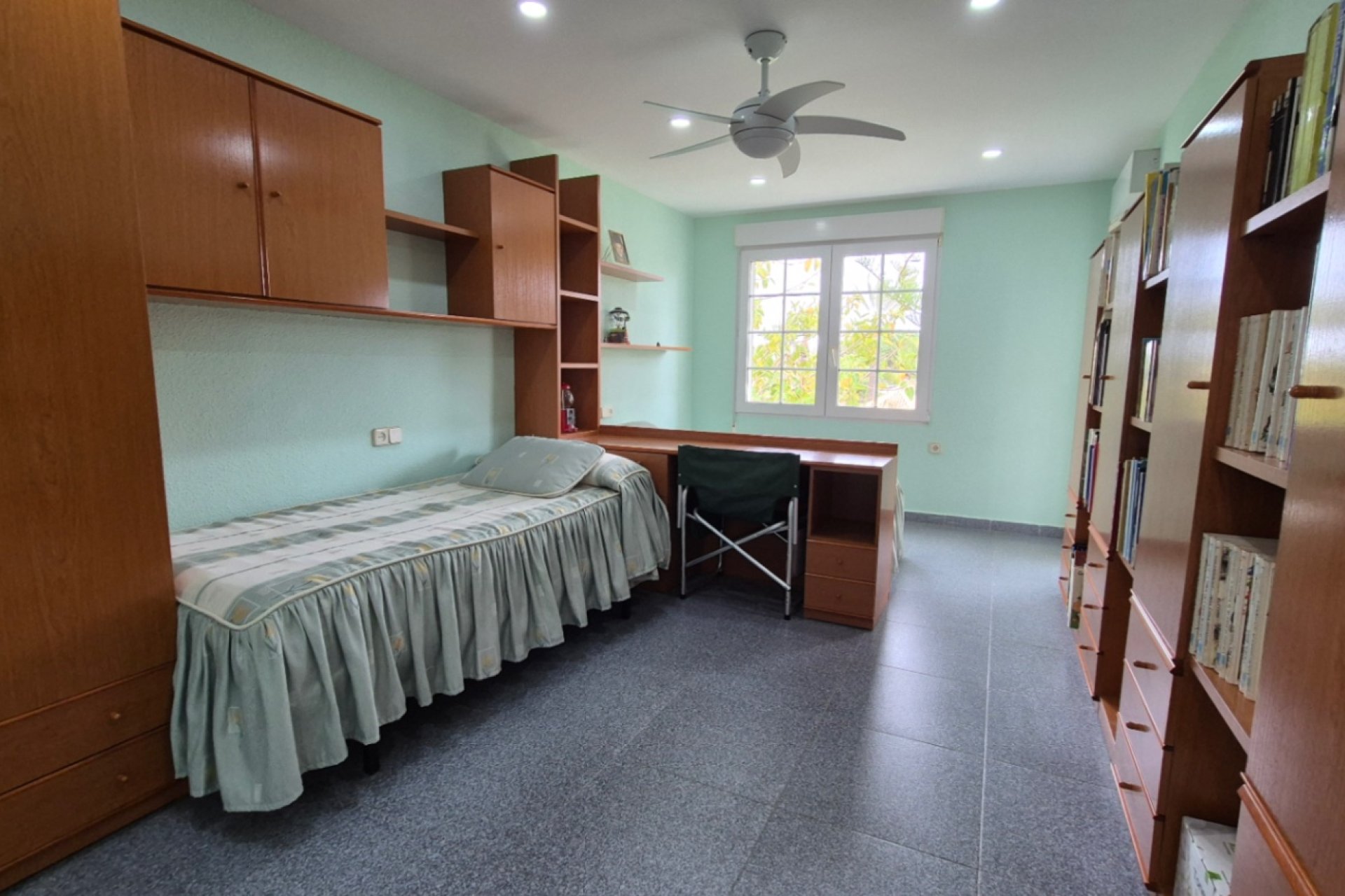 Revente - Villa -
Orihuela - Inland