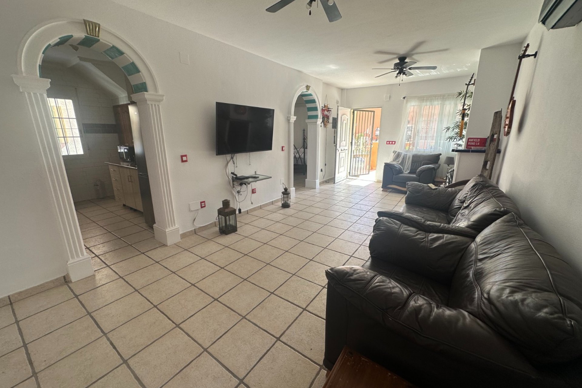 Revente - Villa -
Orihuela - Inland
