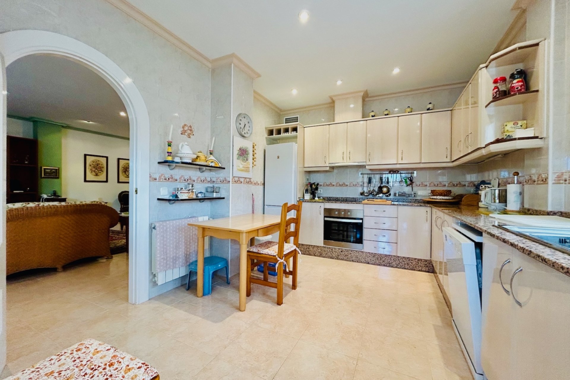 Revente - Villa -
Orihuela - Inland